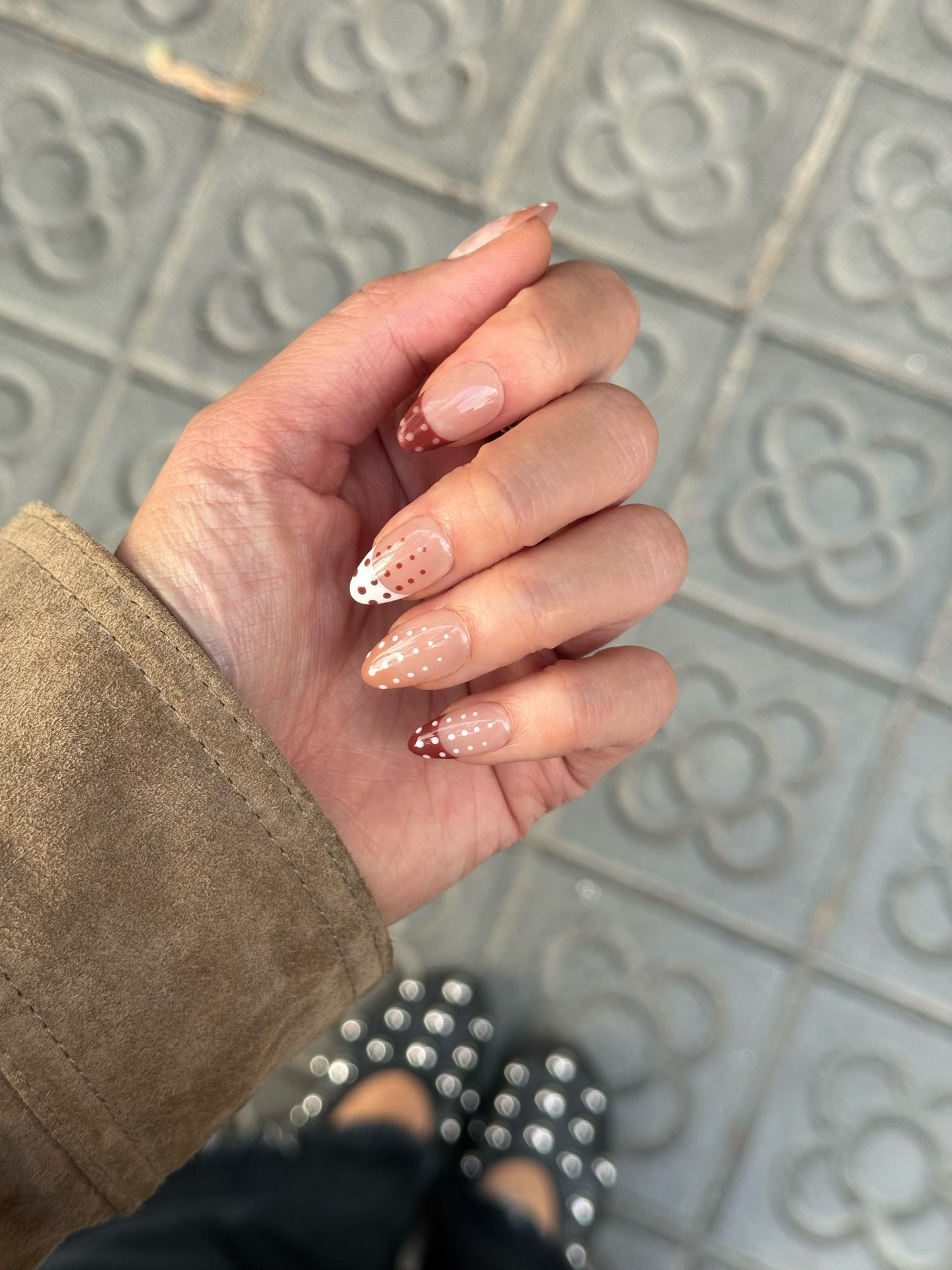 Mochaccino - handsy nails