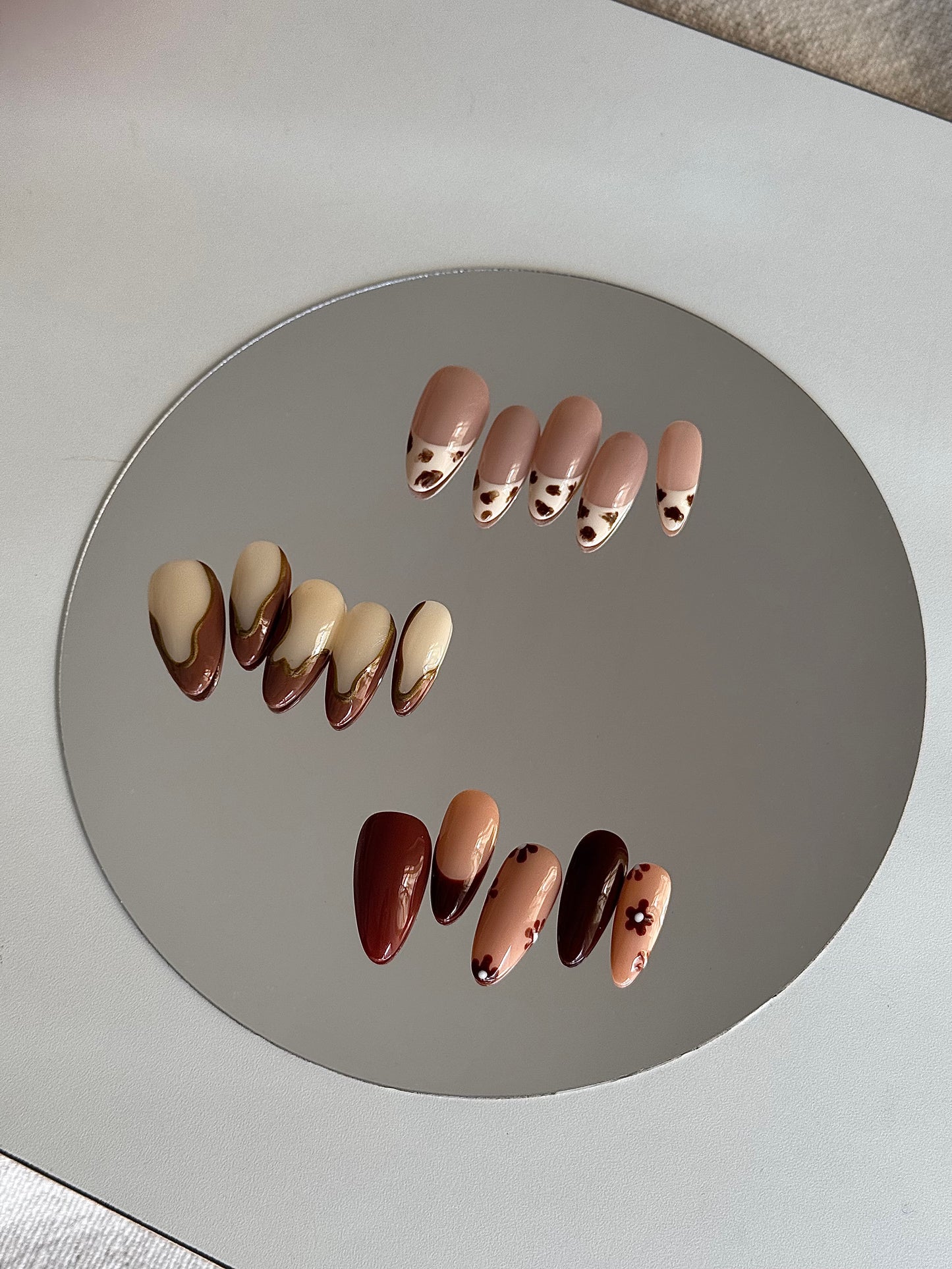 French Rodeo - handsy nails