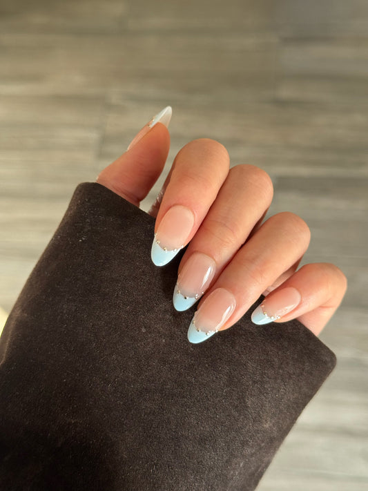 Ice Studs - handsy nails
