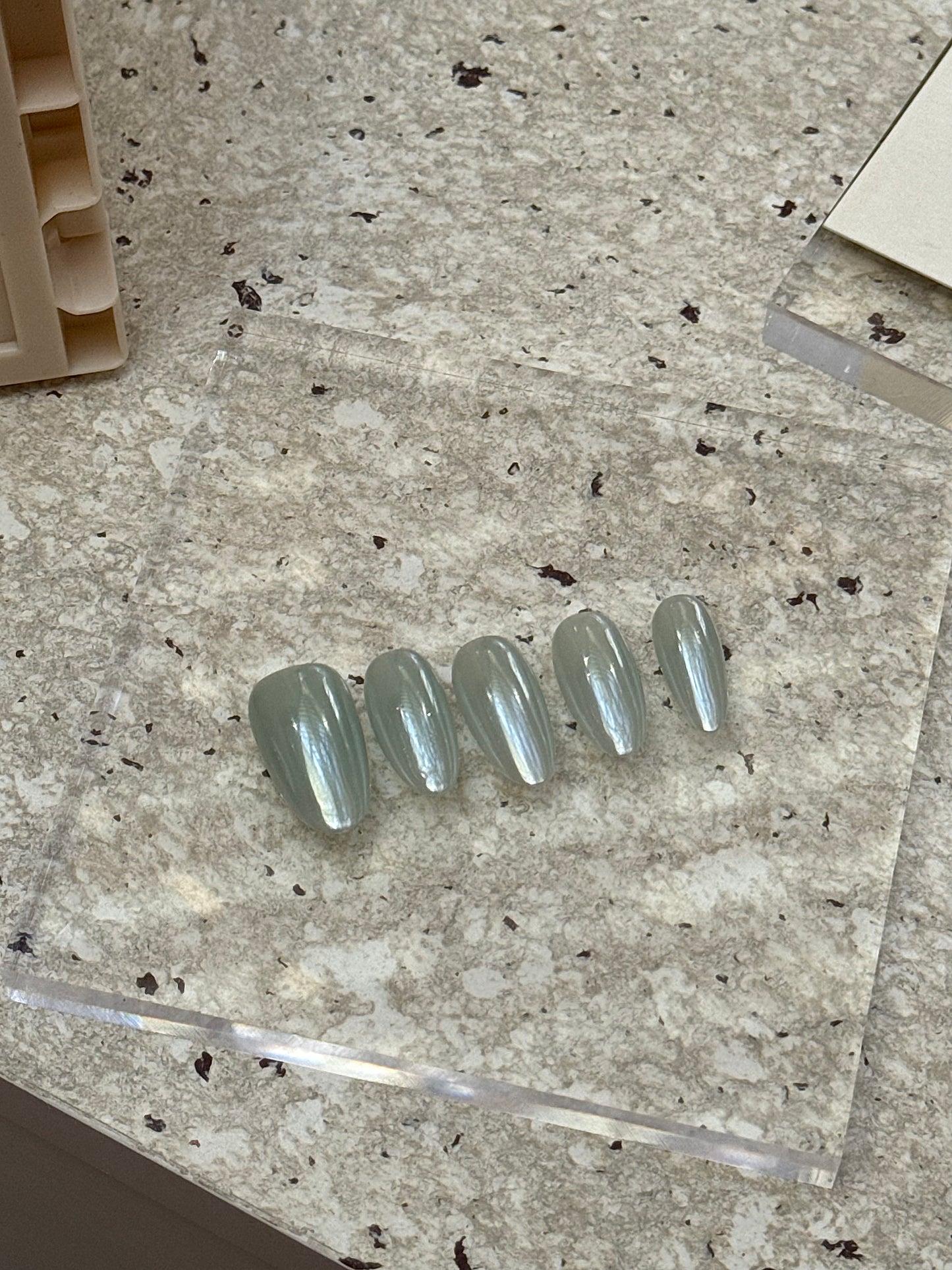 Baby Blue - handsy nails