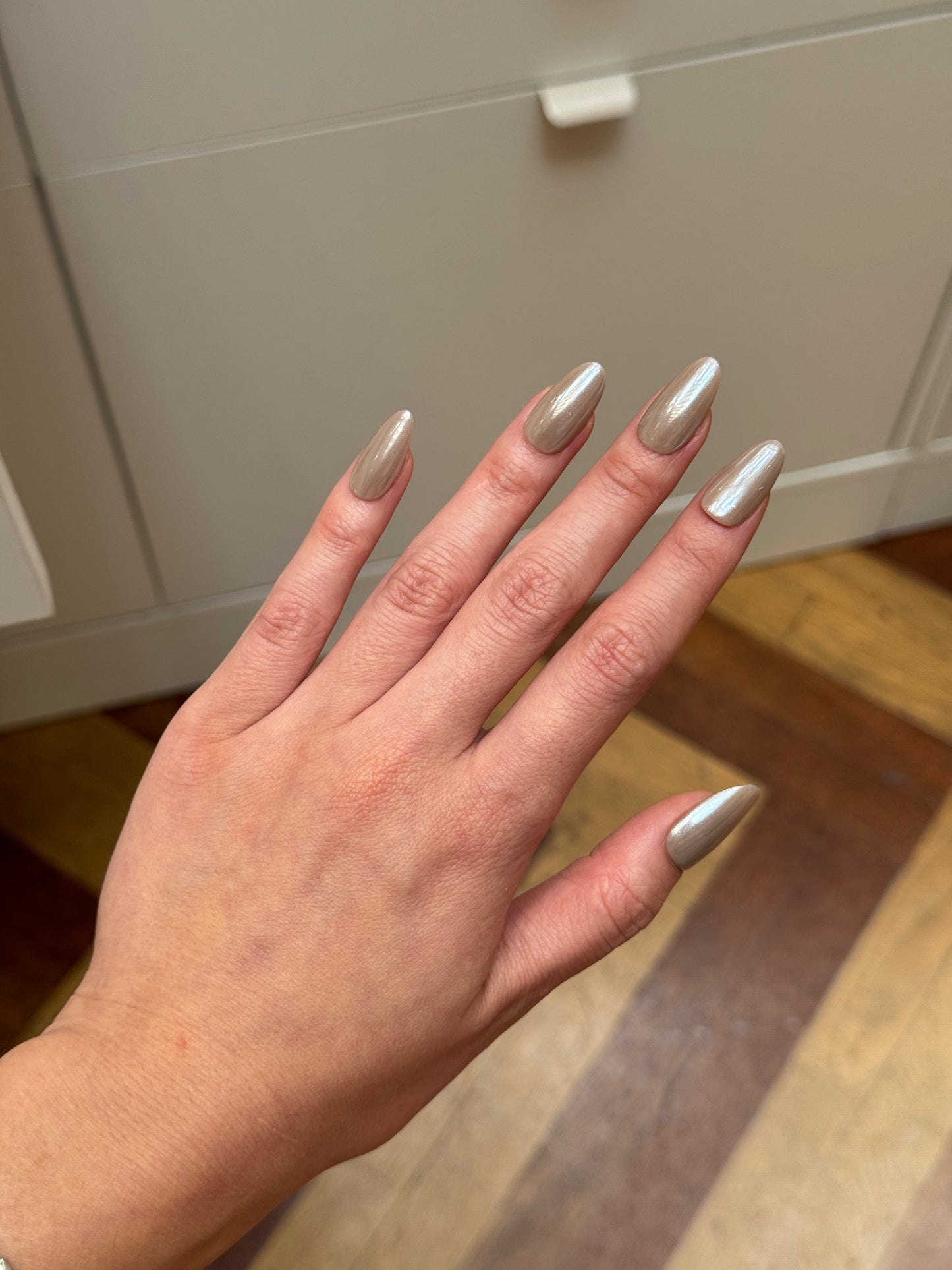 Coconut - handsy nails