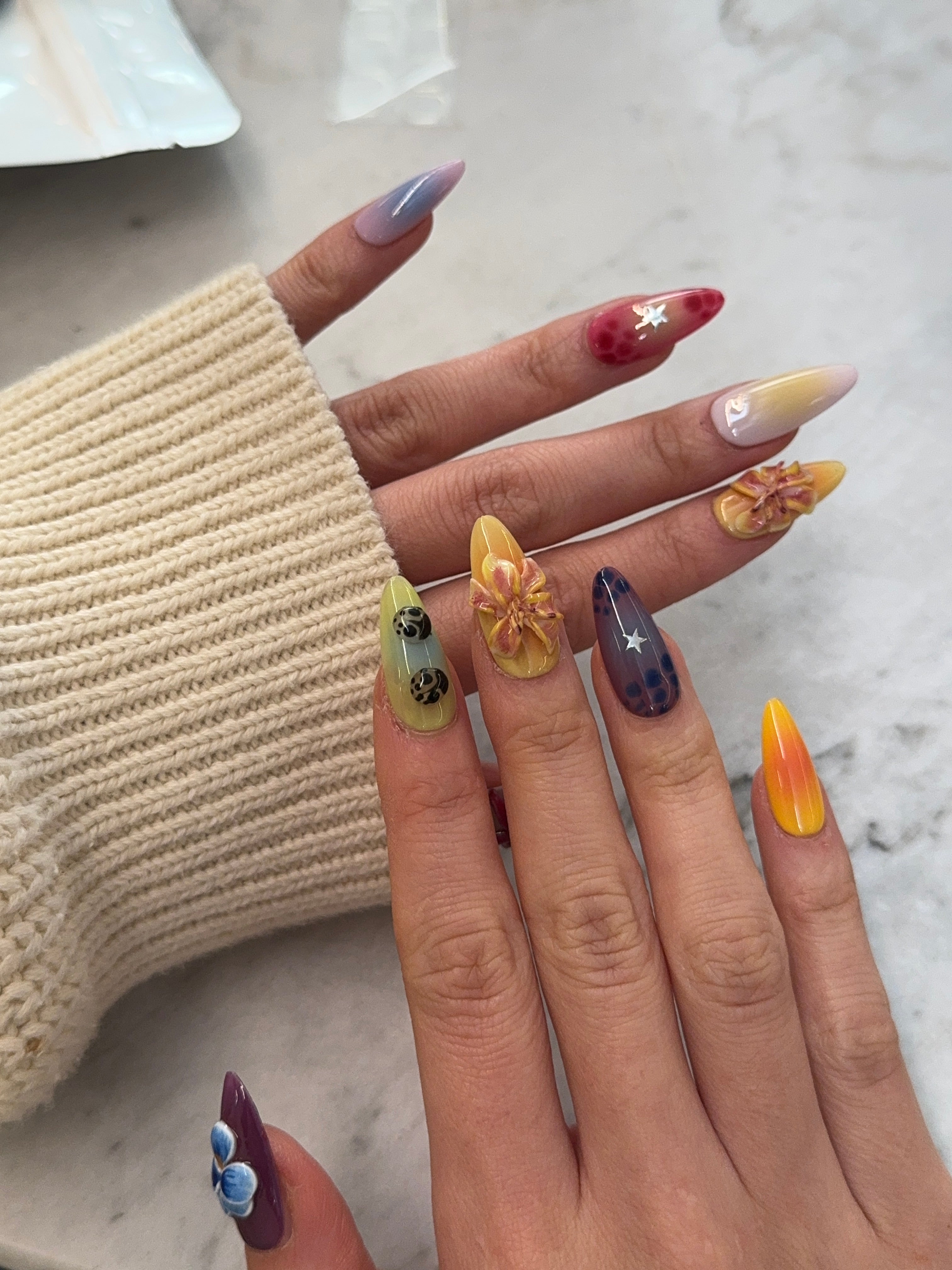 Mystic Bloom - handsy nails