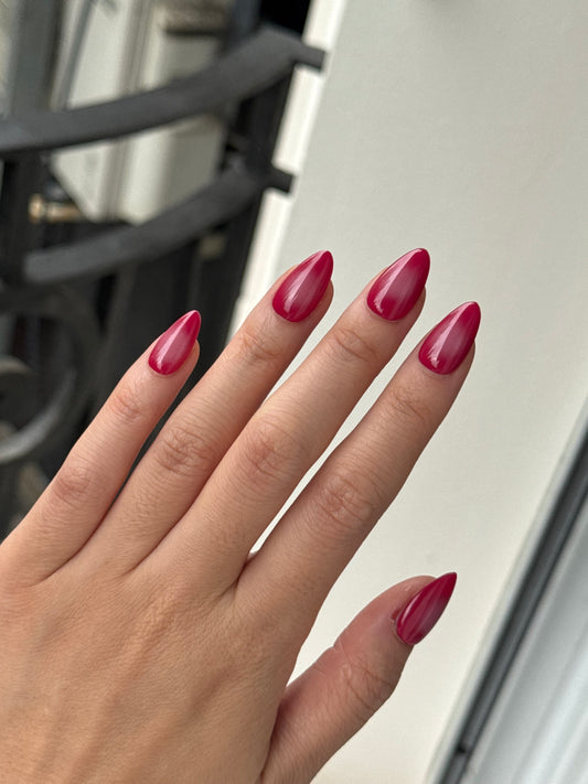 Berry Aura - handsy nails