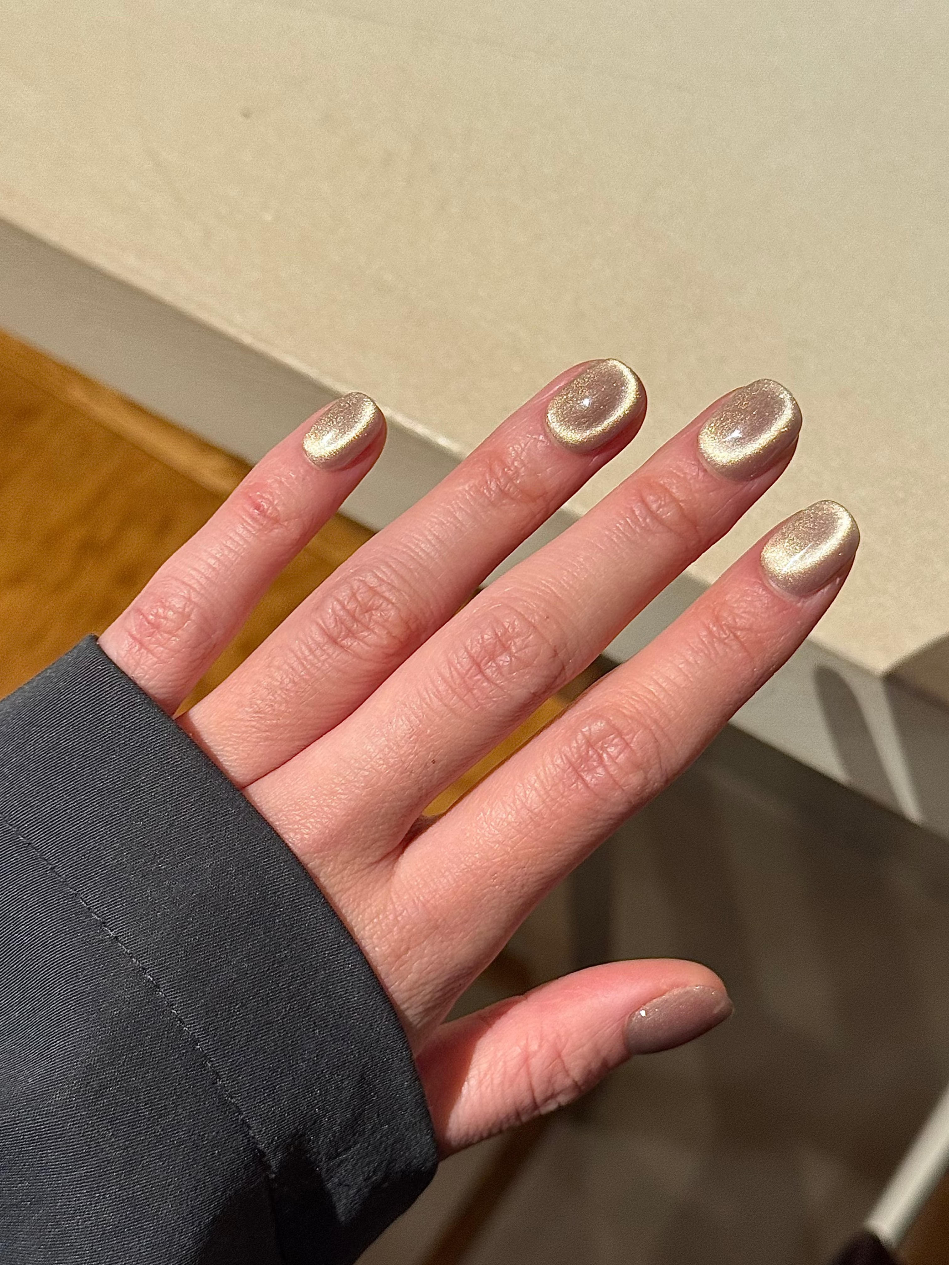 Opal Short - handsy nails
