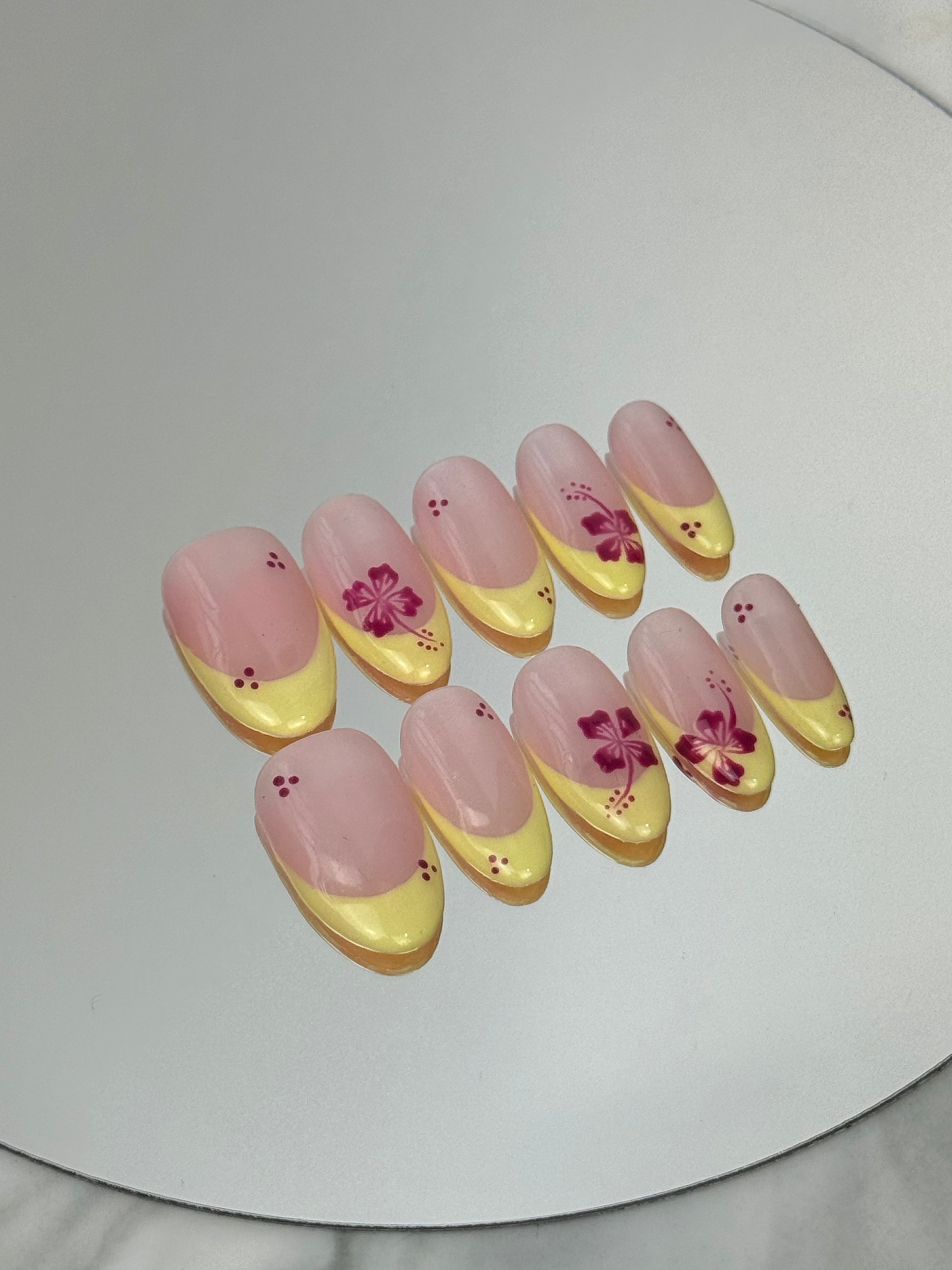 Hibiscus French - handsy nails