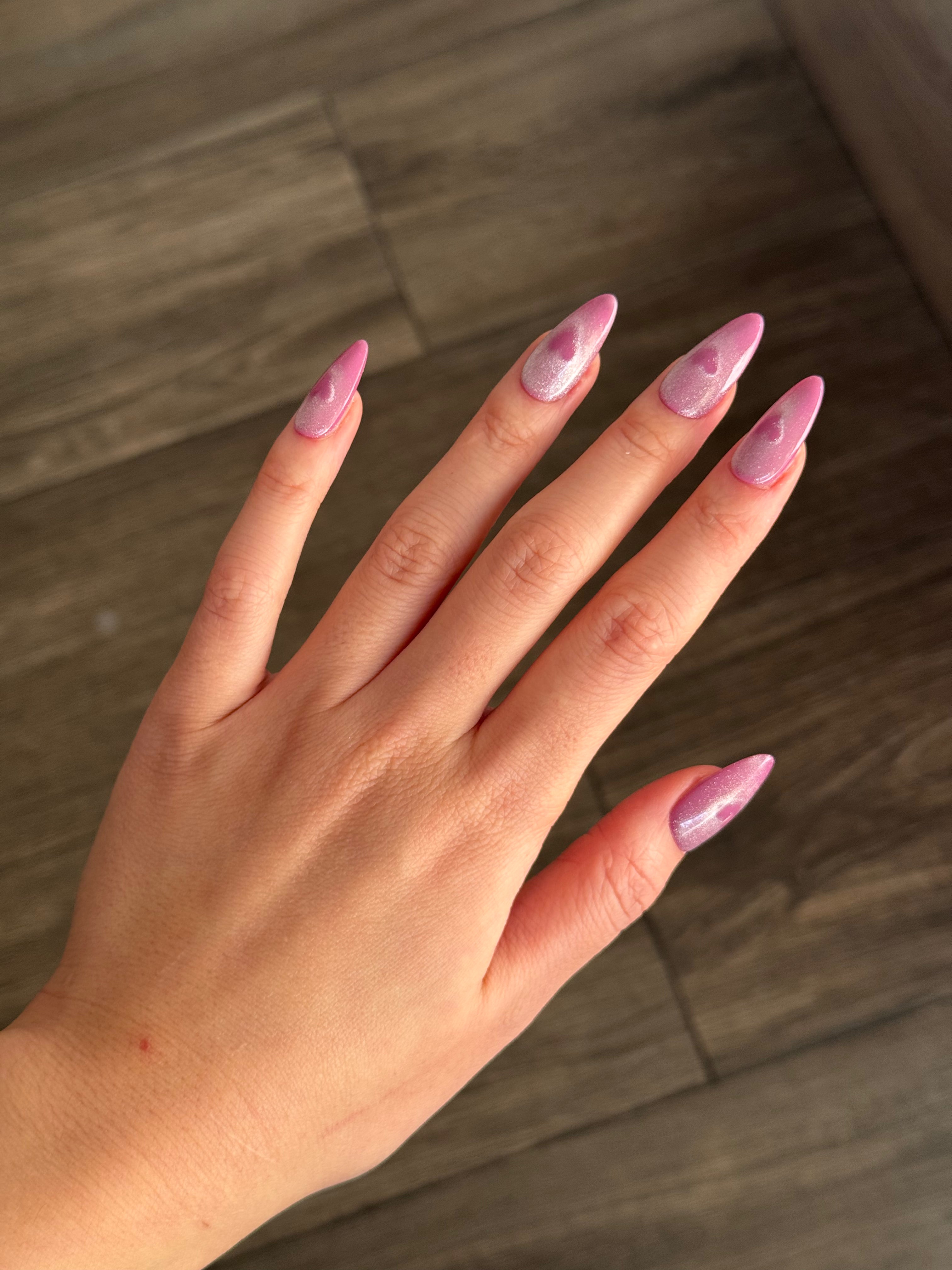 Pink Velvet - handsy nails