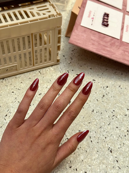 Cherry Chrome - handsy nails